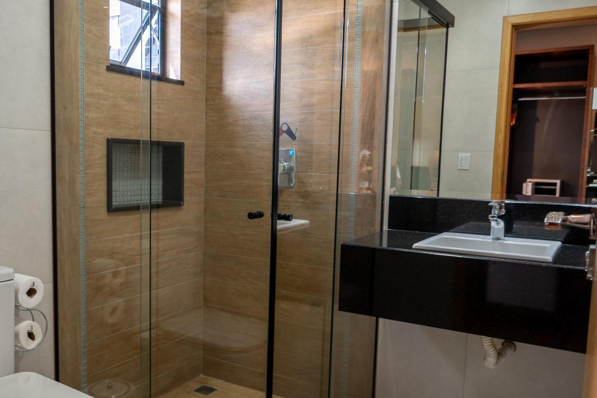 גוארפואבה Adria Premium Hotel מראה חיצוני תמונה