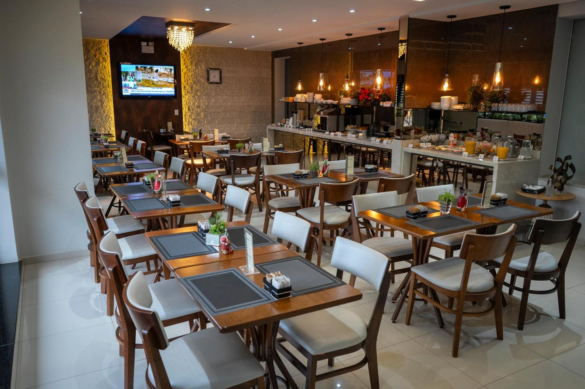 גוארפואבה Adria Premium Hotel מראה חיצוני תמונה